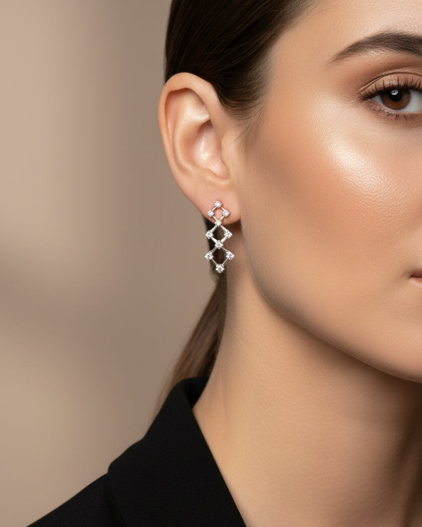 AURIVELLA AURORA EARRING