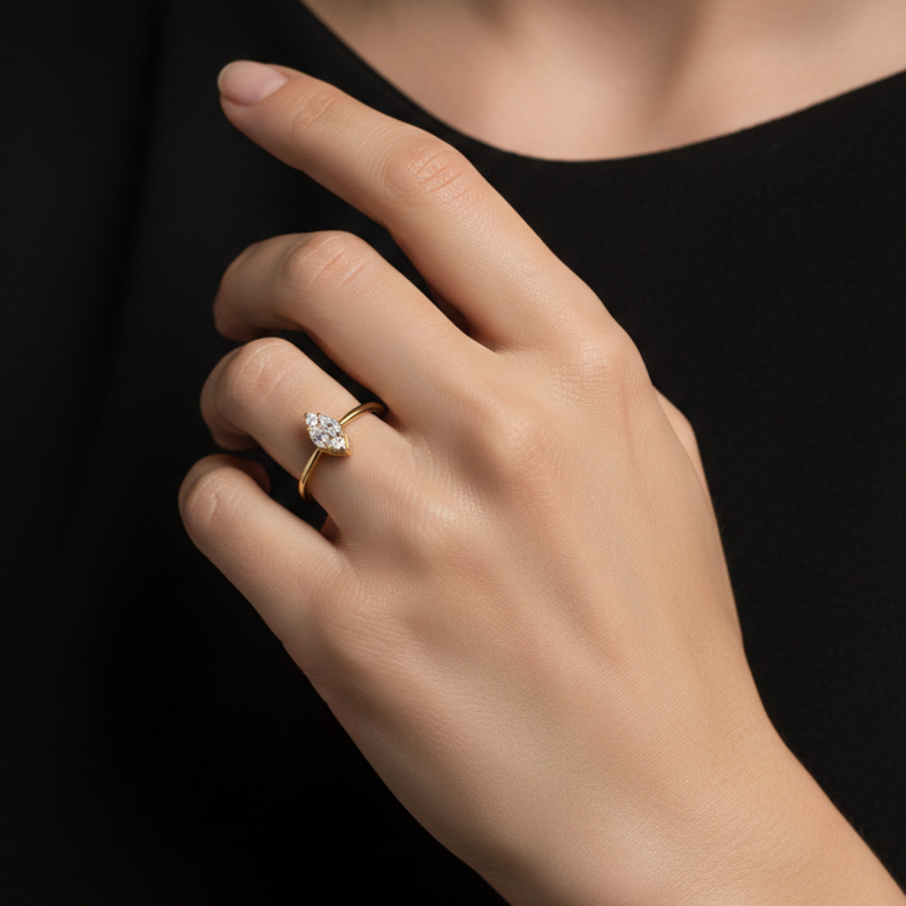 AURIVESSA SOLARA RING