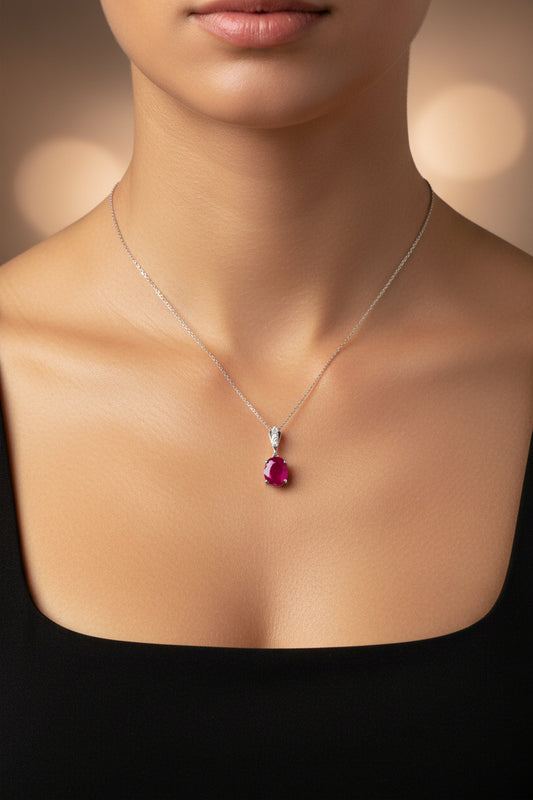 ELYSSANNE ETERNA NECKLACE
