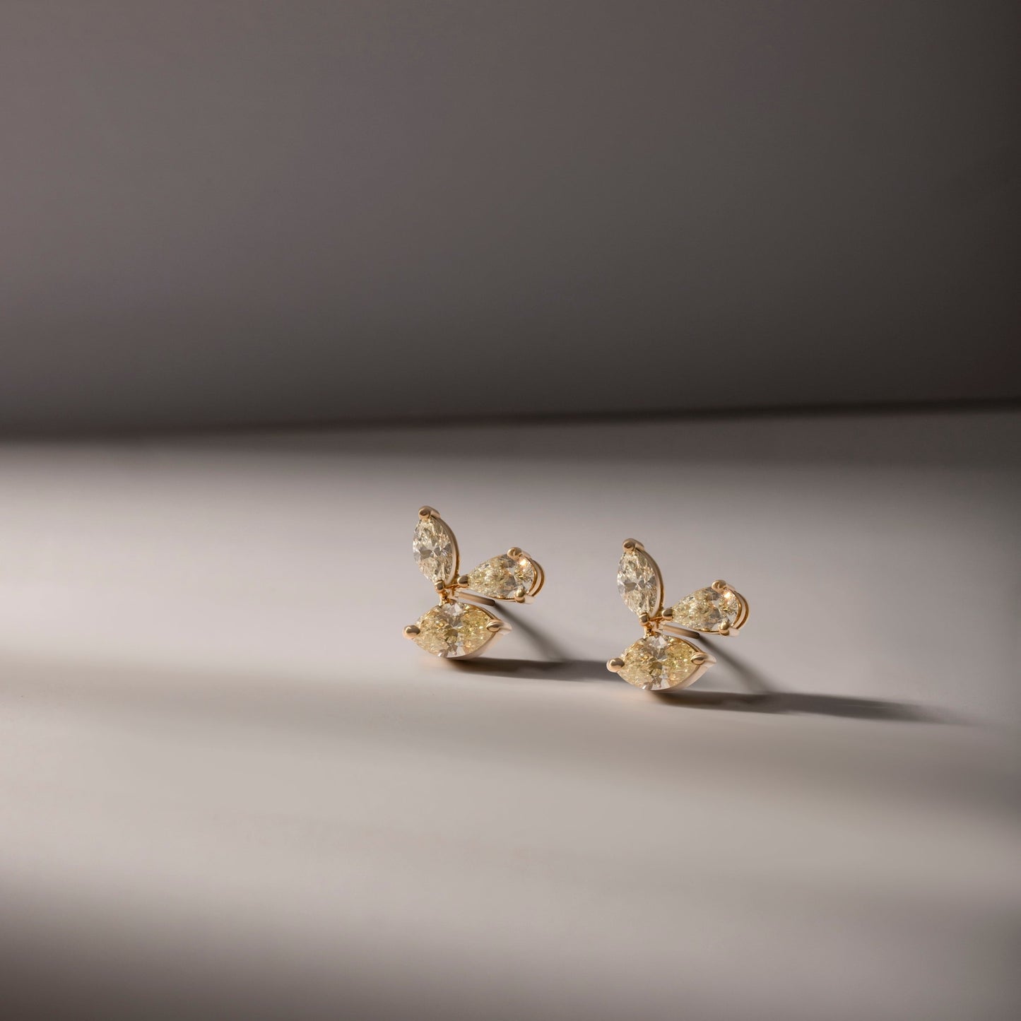 WINGED DIAMOND YELLOW GOLD EARRINGS