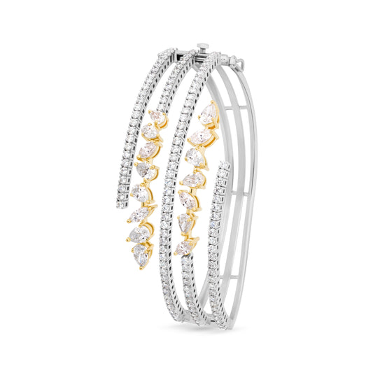 CROWN PEAR VERTICE FLEXI WHITE GOLD BANGLE