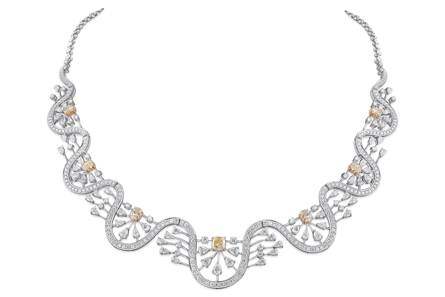 SYLVIENNE FANCY NECKLACE