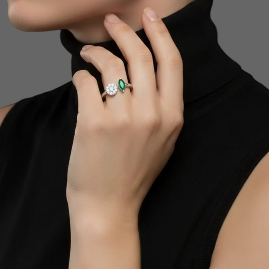 EVALYNNE EMERALD RING